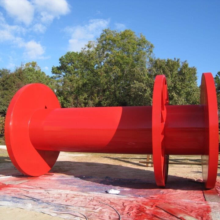 Umbilical spools with divider